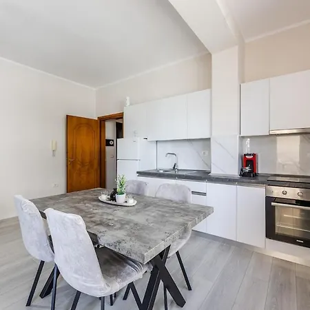 Sun & Sea 1br Apartment *