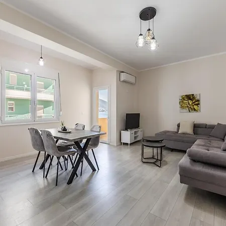 Sun & Sea 1br *
